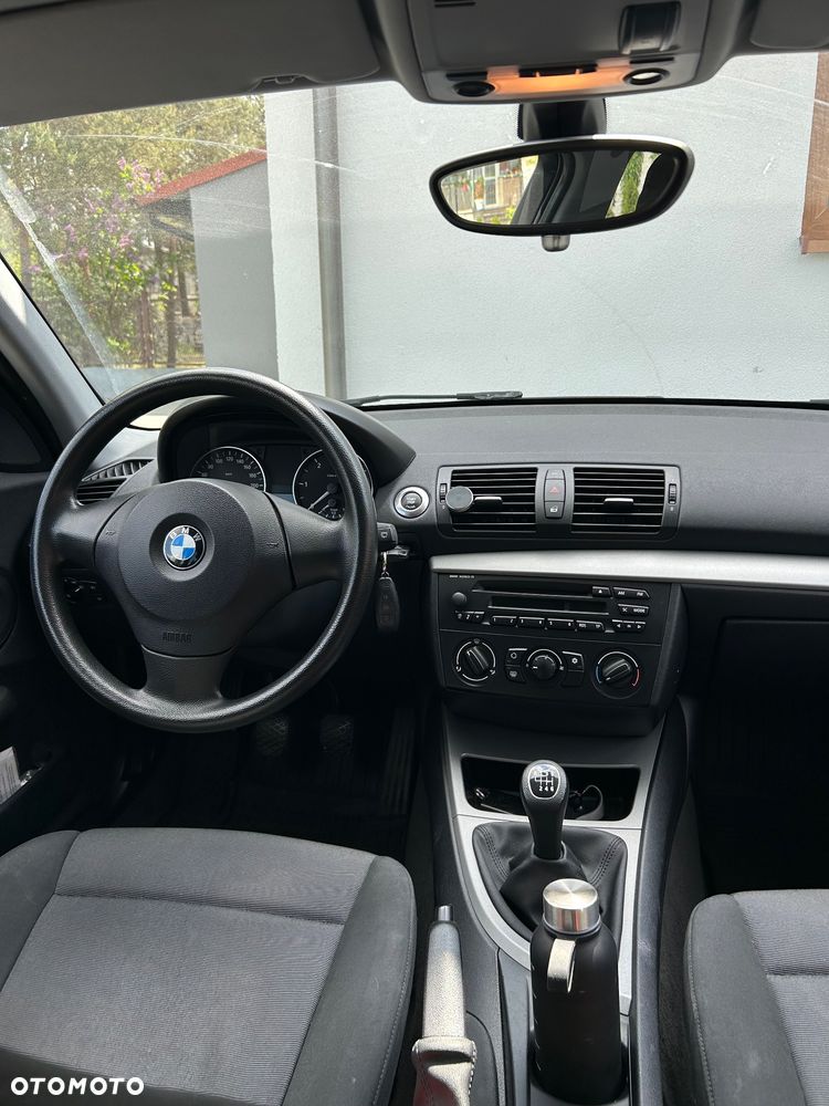 BMW Seria 1 - 10