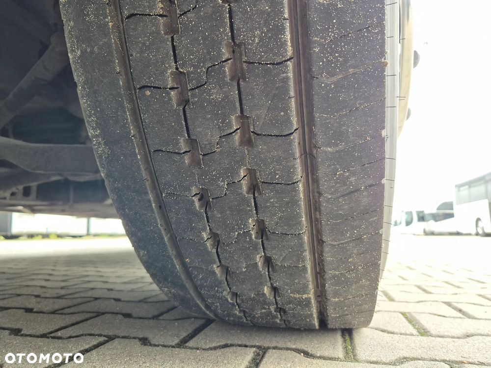 Mercedes-Benz TOURISMO RHD/13 METRÓW/MANUAL/SPROWADZONY/WINDA - 20