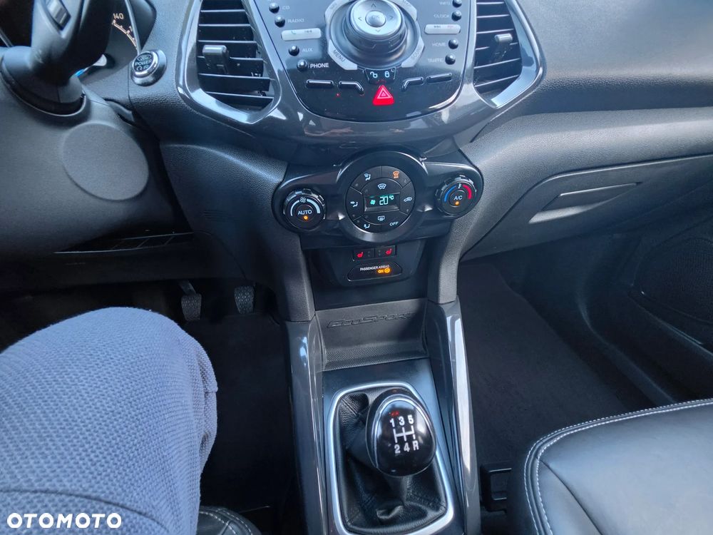 Ford EcoSport 1.0 EcoBoost TITANIUM - 26