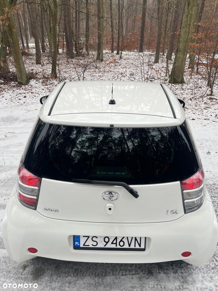 Toyota iQ 1.0 Sol - 5
