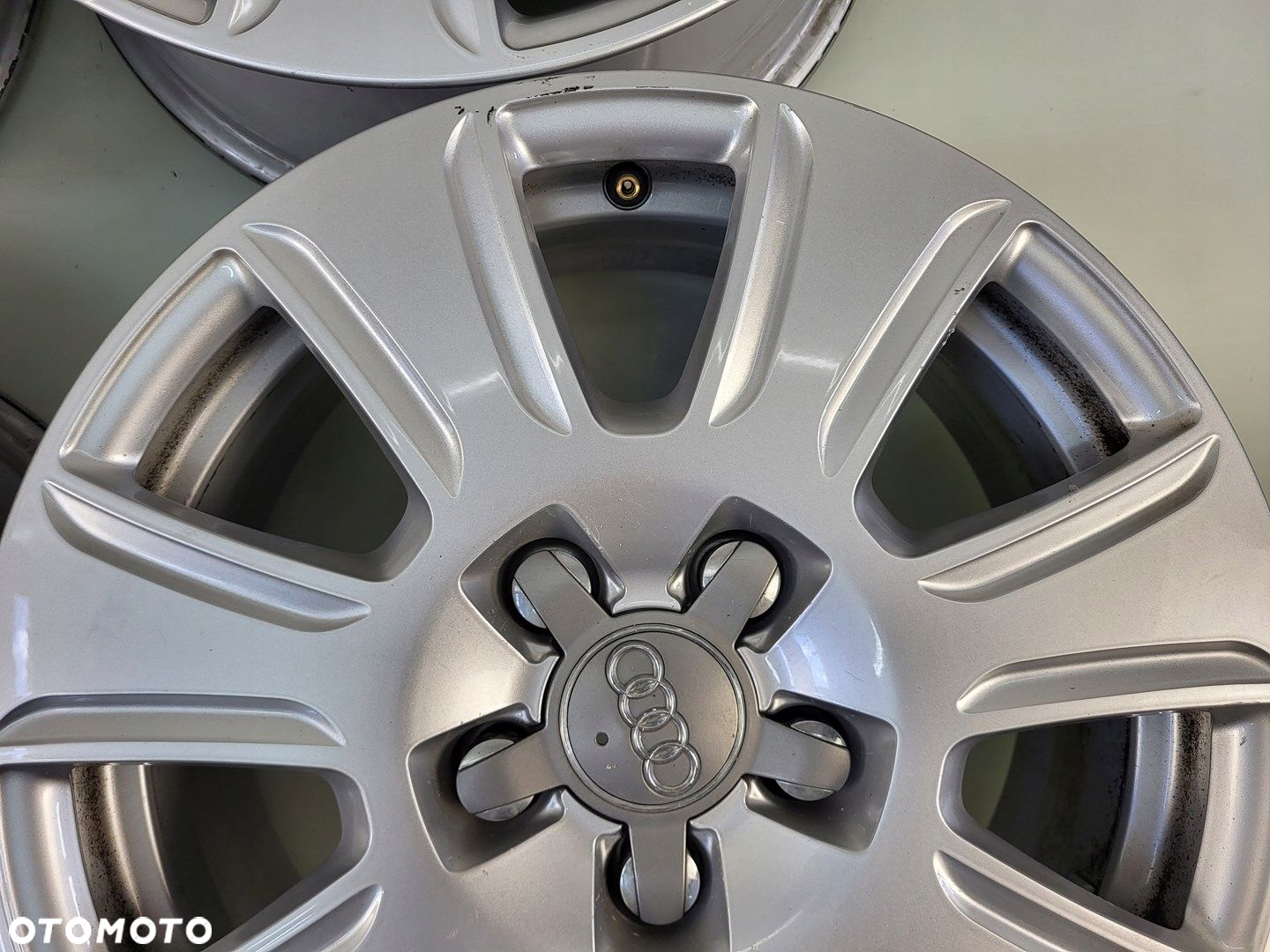 AUDI Q3 8U LIFT FELGI ALUMINIOWE 16" 6,5J X 16 5x112 - 11