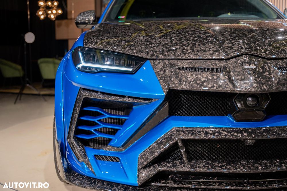 Lamborghini URUS - 12