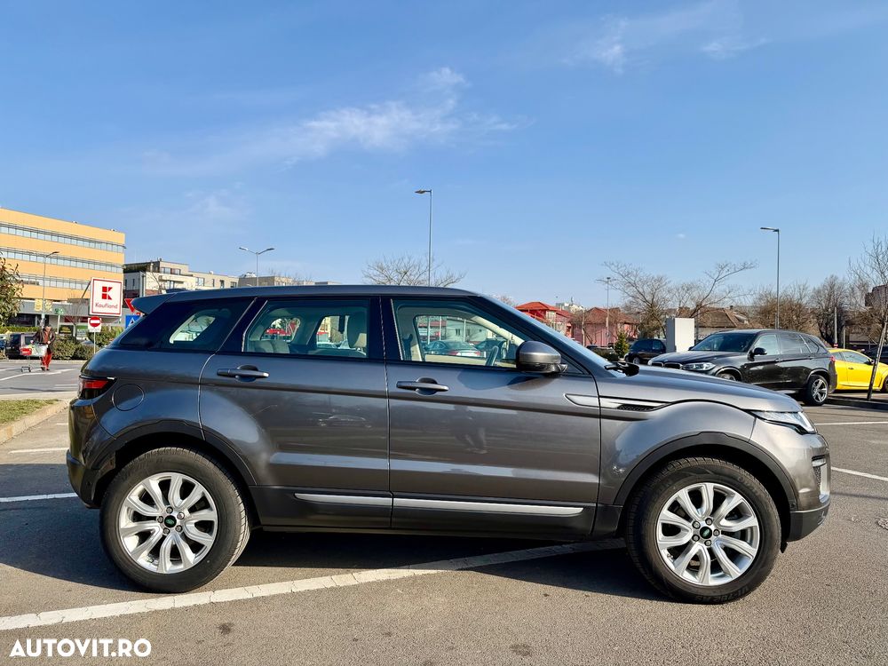 Land Rover Range Rover Evoque 2.0 D150 R-Dynamic - 4