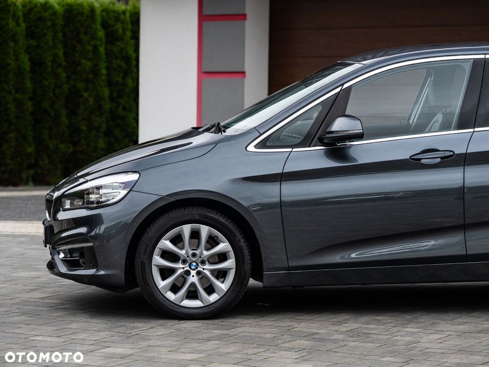 BMW Seria 2 218d Sport-Aut Luxury Line - 11