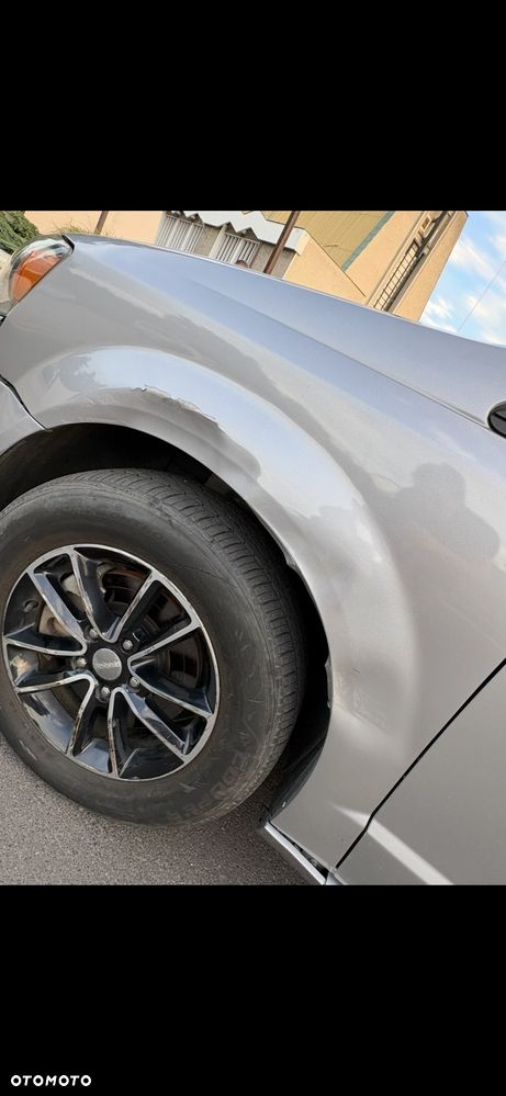 Dodge Grand Caravan 3.6 R/T - 7