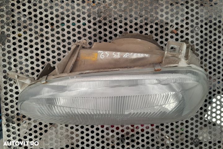 Far stanga Volkswagen VW Golf 3 [1991 - 1998] Hatchback 5-usi 1.8 MT - 1