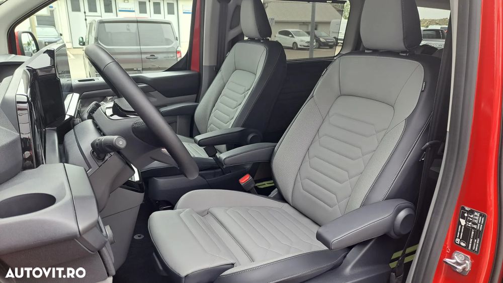 Ford Tourneo Custom L2H1 VA Autm. TitaniumX - 16