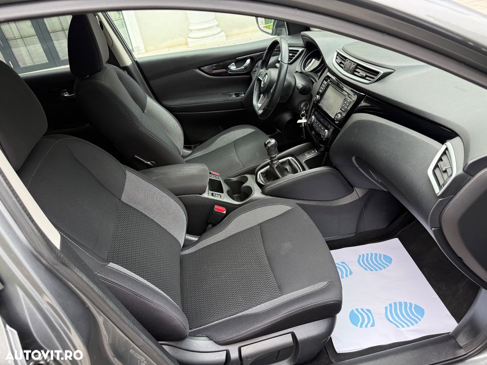 Nissan Qashqai 1.5 DCI N-Connecta - 15
