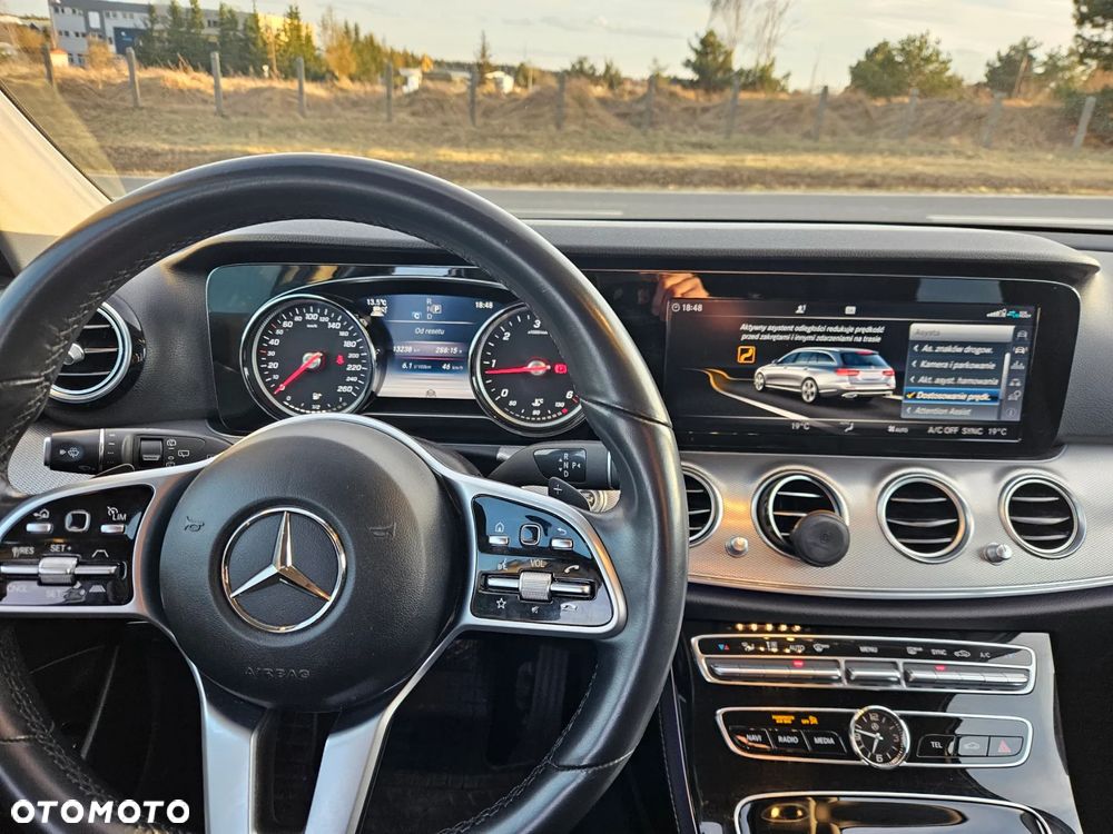 Mercedes-Benz Klasa E 200 d 9G-TRONIC Avantgarde - 26