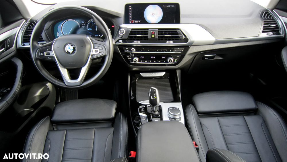 BMW X3 xDrive20i Aut. - 7
