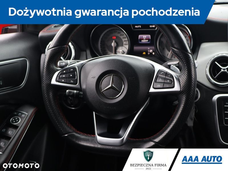 Mercedes-Benz GLA - 20