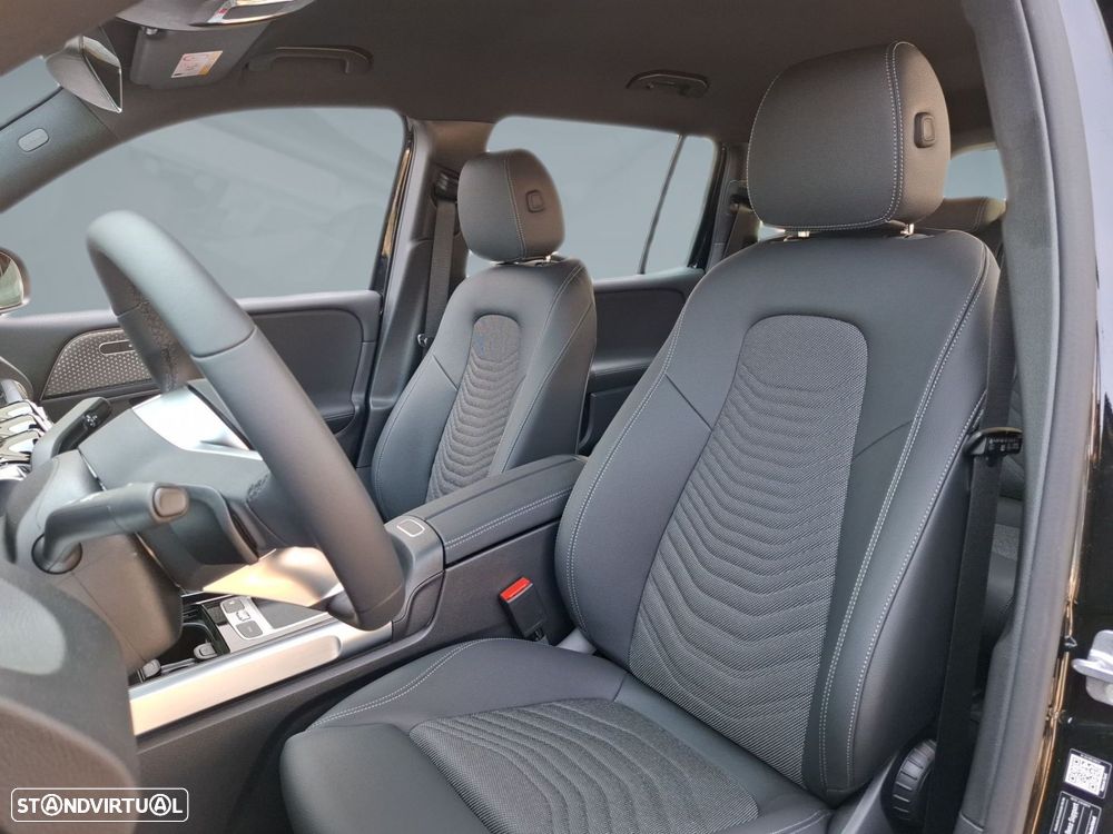 Mercedes-Benz EQB 250 Progressive - 11