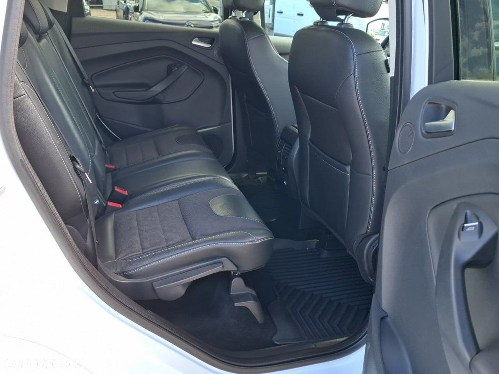 Ford Kuga 1.5 EcoBoost 4WD Titanium - 20