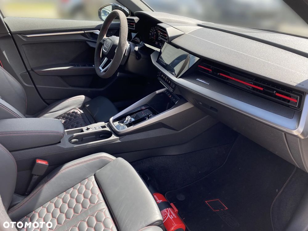 Audi RS3 Sportback - 13