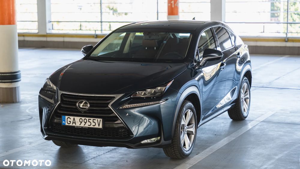 Lexus NX 200t Prestige AWD - 3