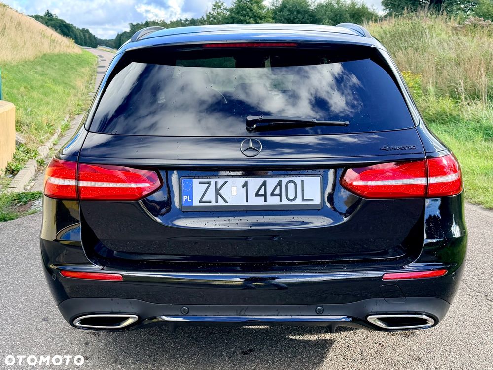 Mercedes-Benz Klasa E 220 d 4-Matic Business Edition 9G-TRONIC - 8