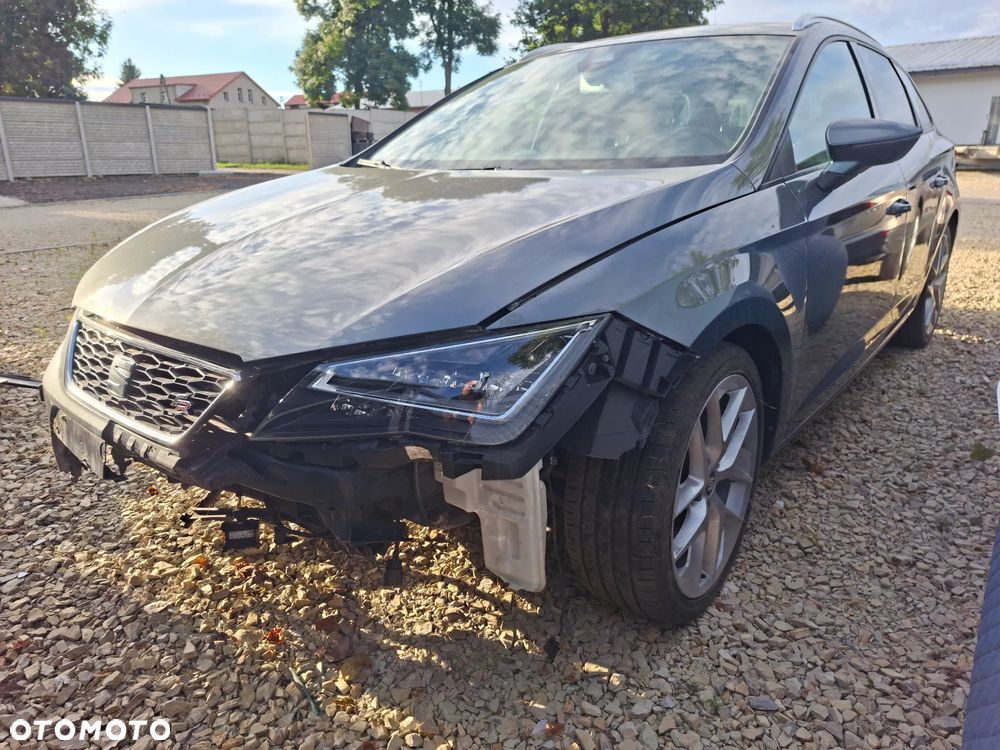 Seat Leon Sportstourer 2.0 TDI FR S&S DSG EU6 - 9