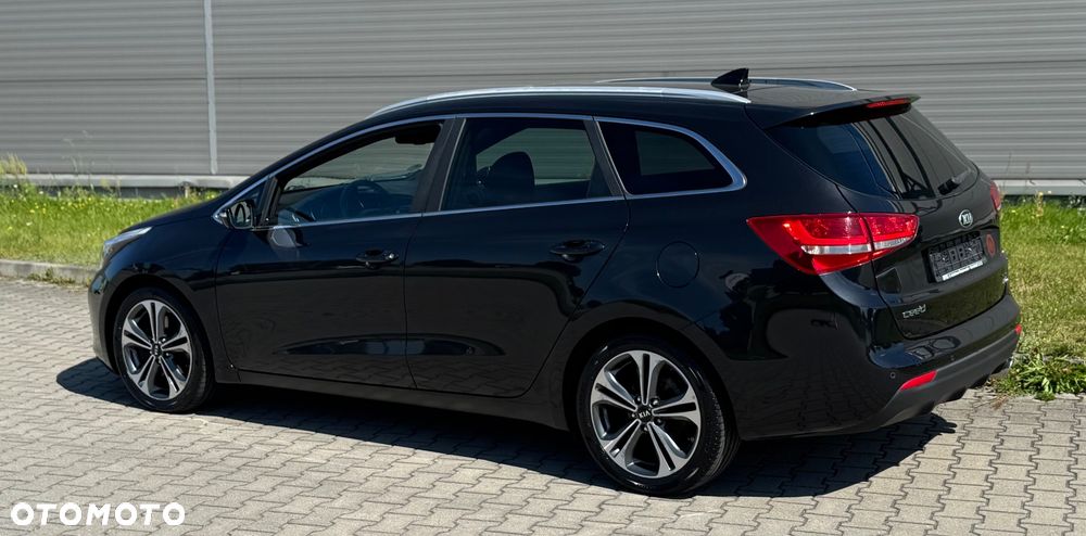 Kia Ceed 1.6 CRDi GT Line - 3