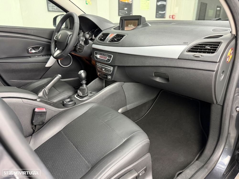 Renault Fluence 1.5 dCi Exclusive - 17
