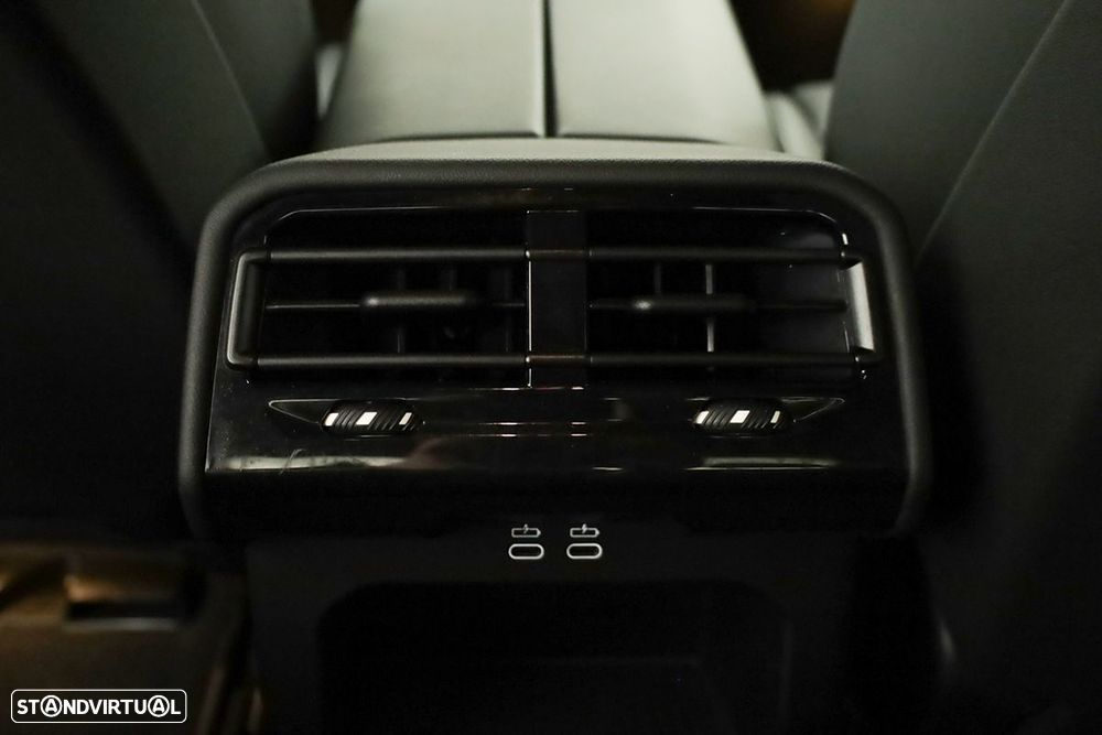 BMW 520 d Pack Desportivo M - 23