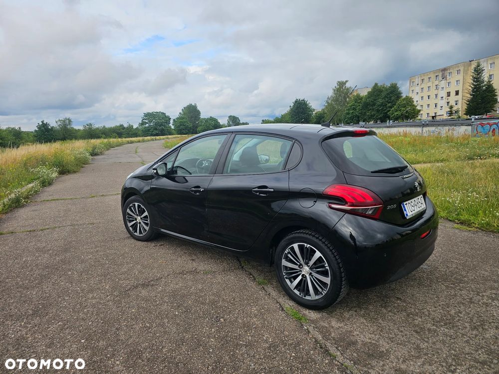 Peugeot 208 PureTech 82 Urban Move - 5