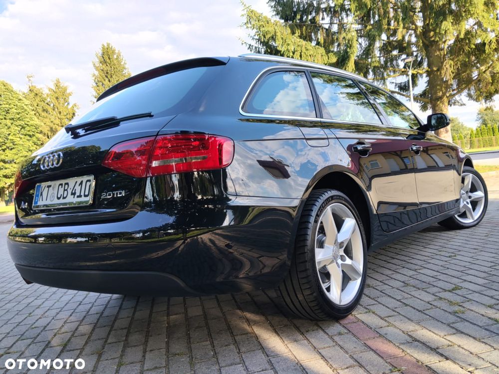 Audi A4 Avant 2.0 TDI DPF Ambition - 16