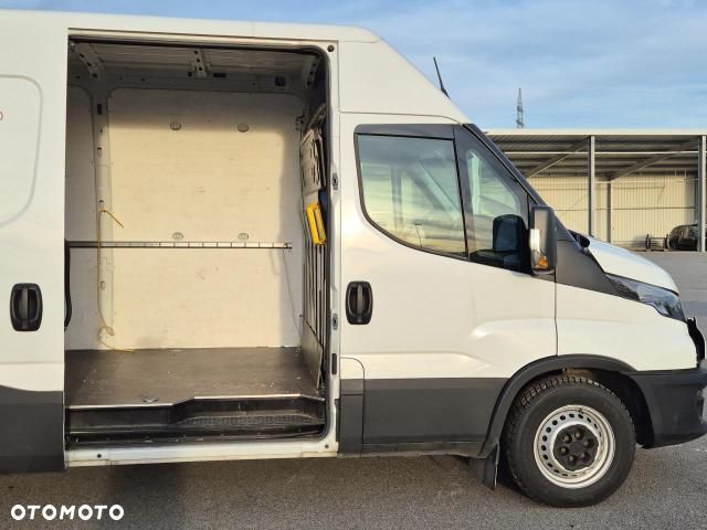 Iveco DAILY - 6