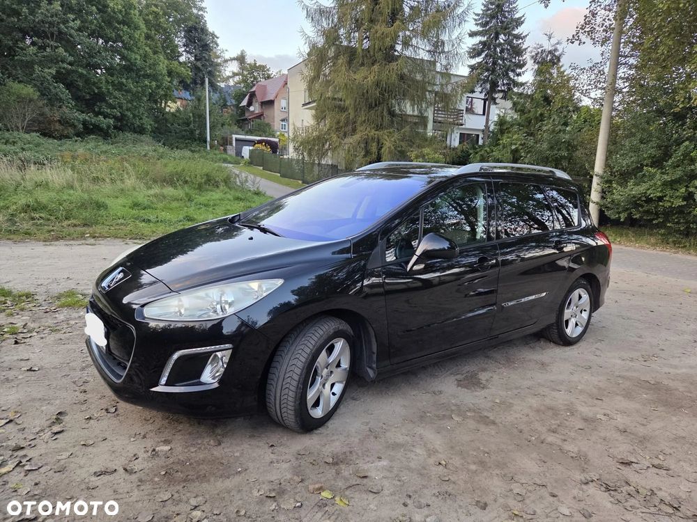 Peugeot 308 - 1