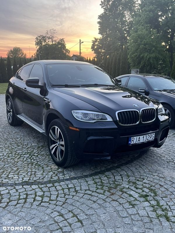 BMW X6M - 1