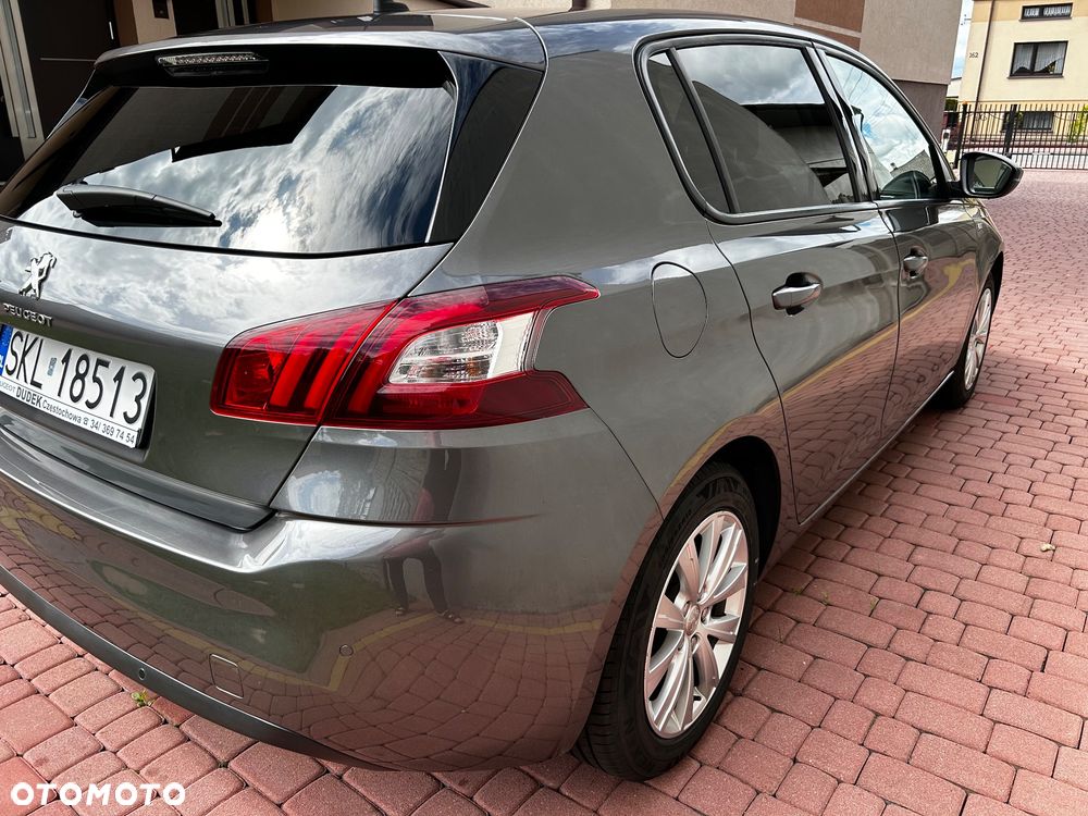 Peugeot 308 1.2 PureTech Style S&S - 4