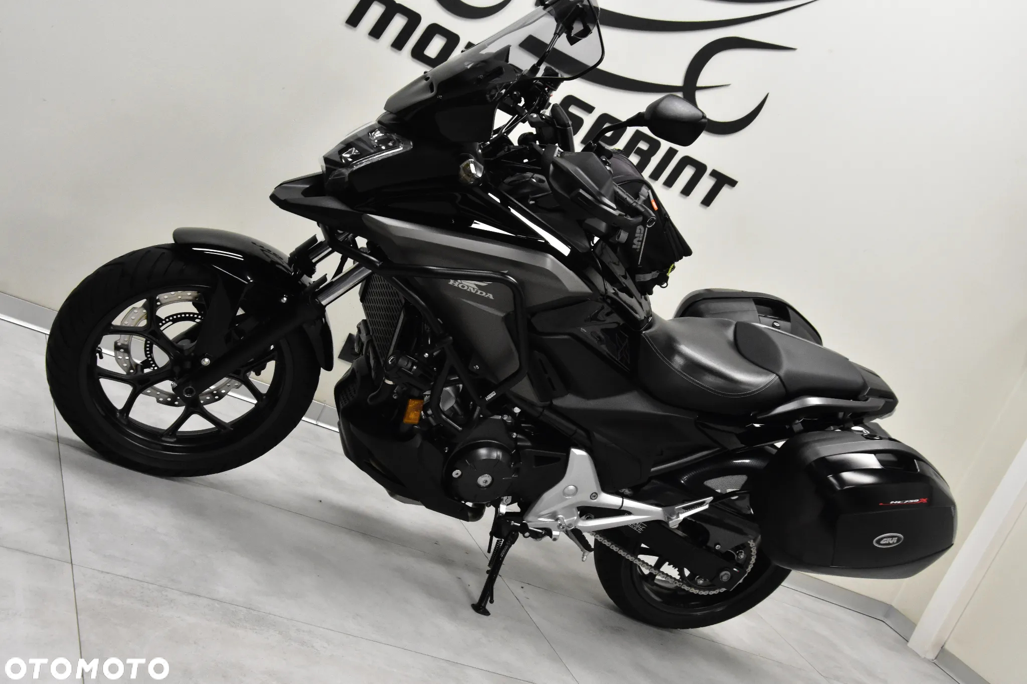 Honda NC - 8