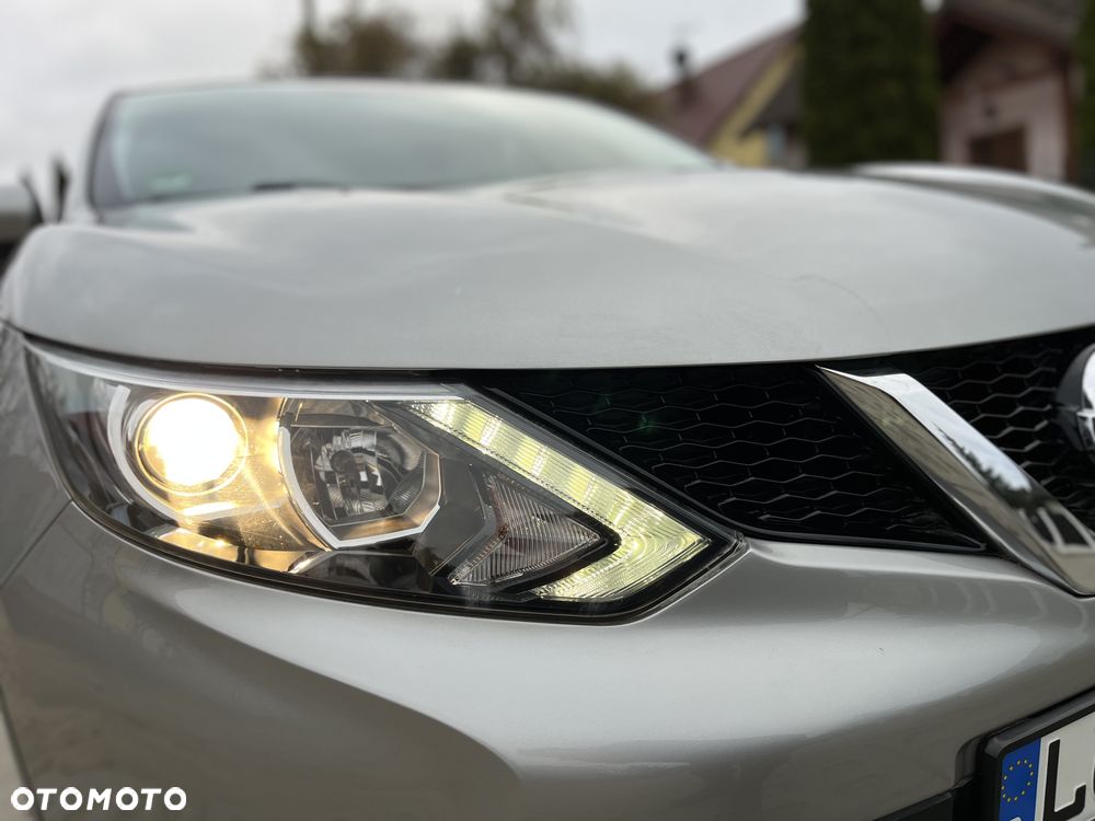 Nissan Qashqai 1.2 DIG-T Visia EU6 - 40