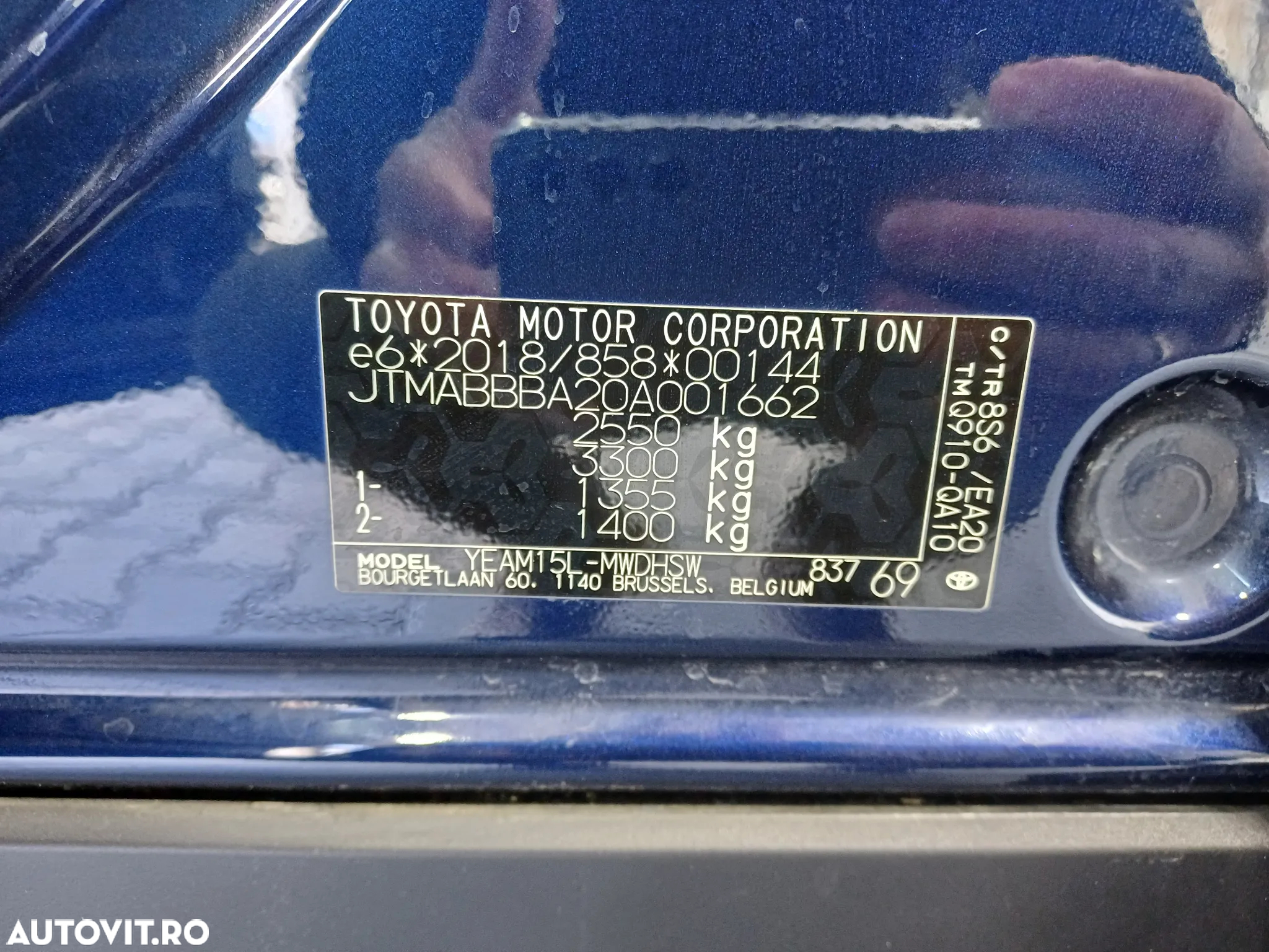 Toyota BZ4X 160 KW AWD (4x4) Luxury - 31