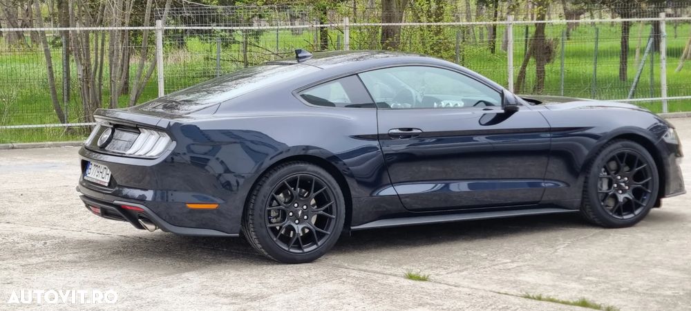 Ford Mustang 2.3 EcoBoost Aut. - 35