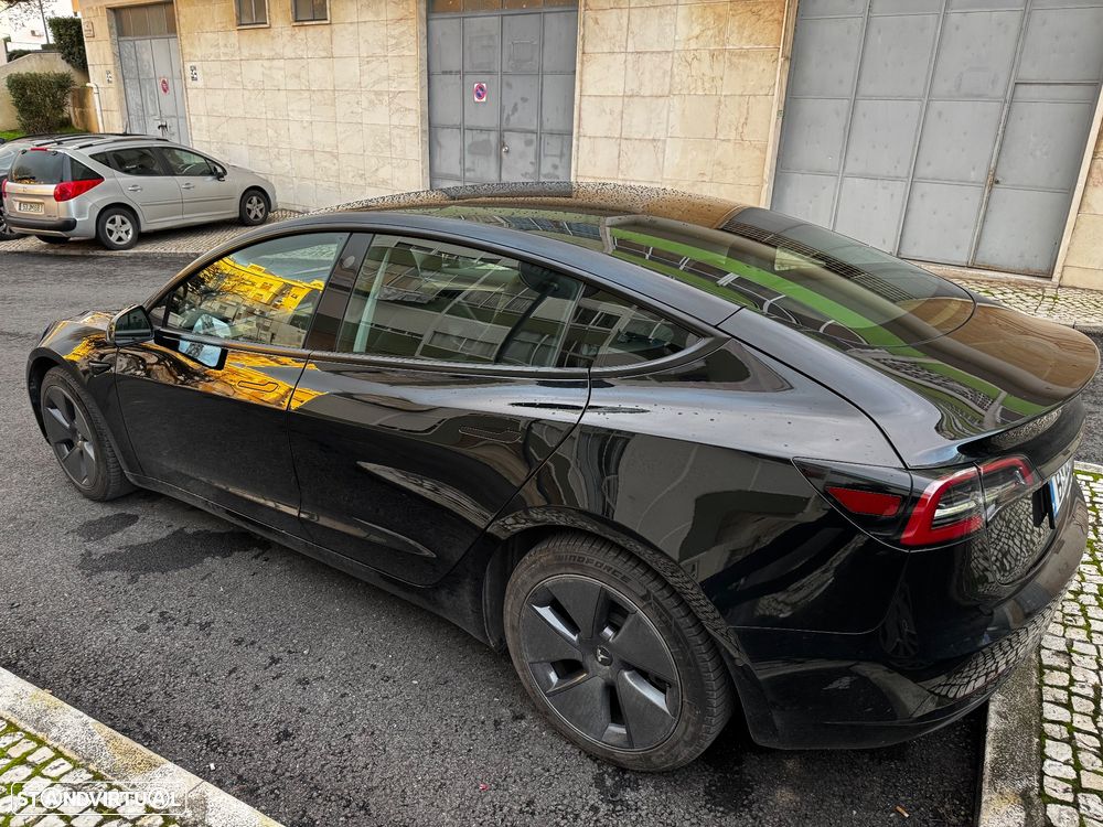Tesla Model 3 - 12