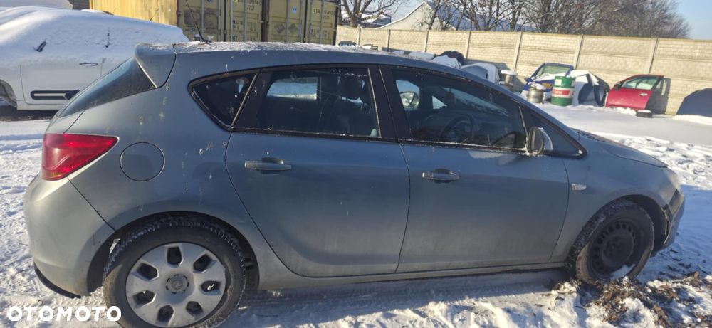 OPEL ASTRA J IV belka zawieszenie tył - 6