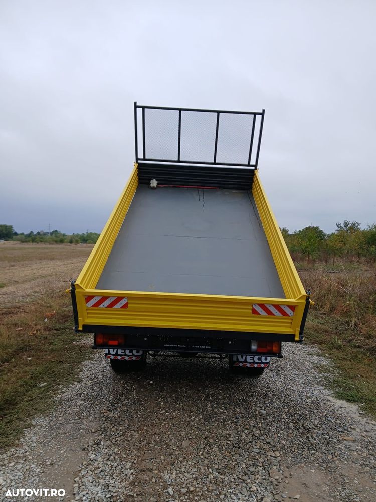 Iveco Daily  35 65  70 max. autoriz 3,5 t cat. B basculabil pe 3 parti - 19