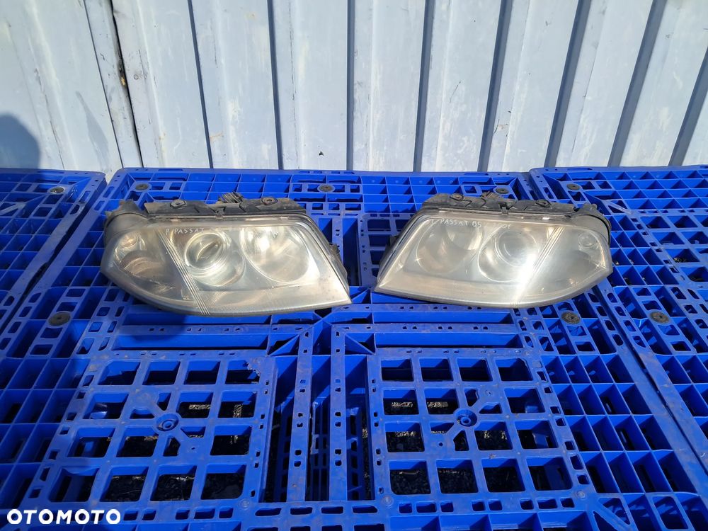 Volkswagen Passat B5 Lampa przednia lewa prawa Europa - 1