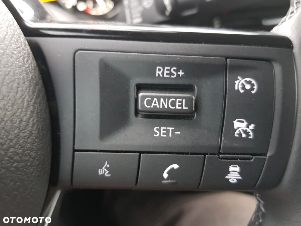 Nissan Qashqai 1.3 DIG-T MHEV Tekna - 22