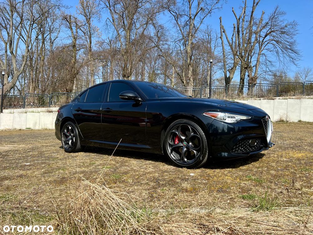 Alfa Romeo Giulia - 12