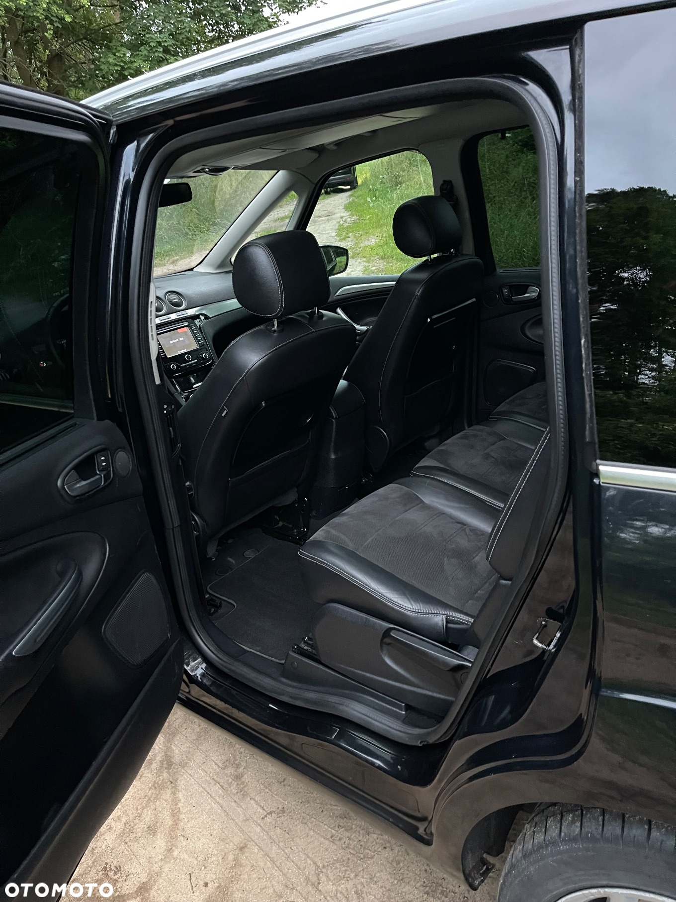 Ford Galaxy 2.0 TDCi Titanium - 12