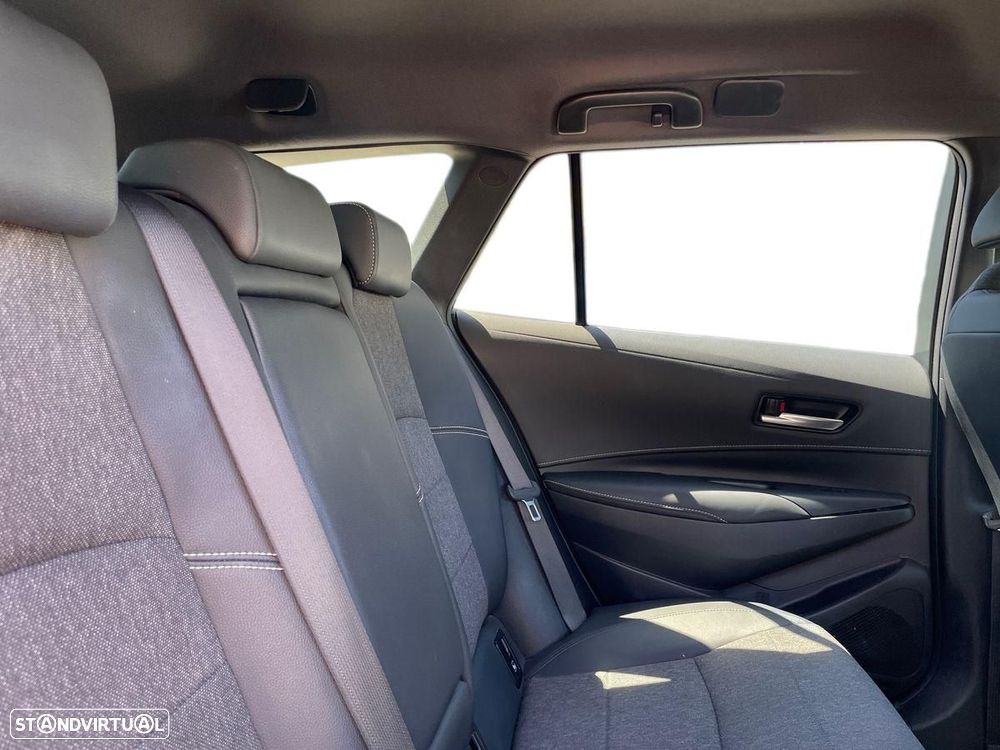 Toyota Corolla Touring Sports 1.8 Hybrid Comfort Plus - 8