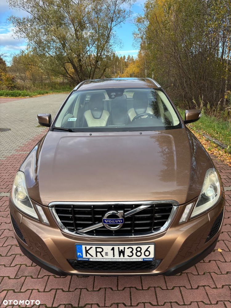Volvo XC 60 2.4D AWD Summum - 4