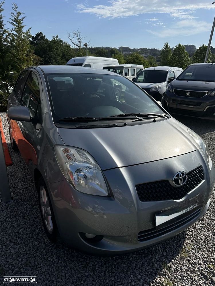 Toyota Yaris 1.0 VVT-i - 5