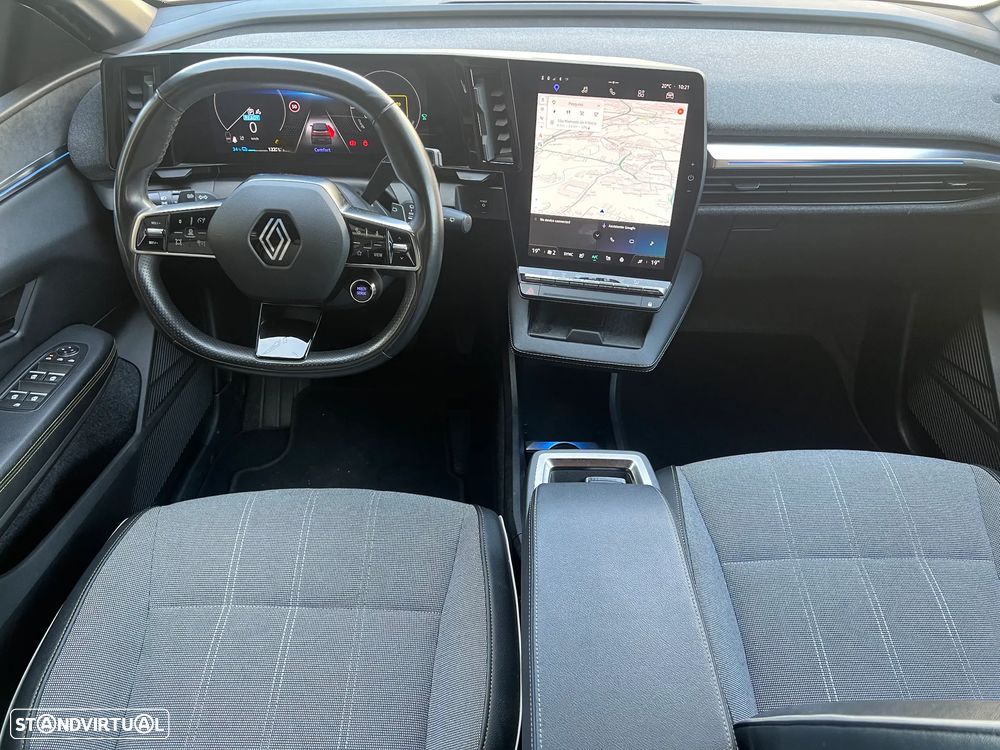Renault Mégane E-Tech 220 Comfort Range Iconic - 5