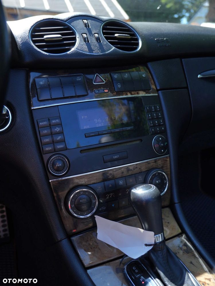 Mercedes-Benz CLK 350 Avantgarde - 11