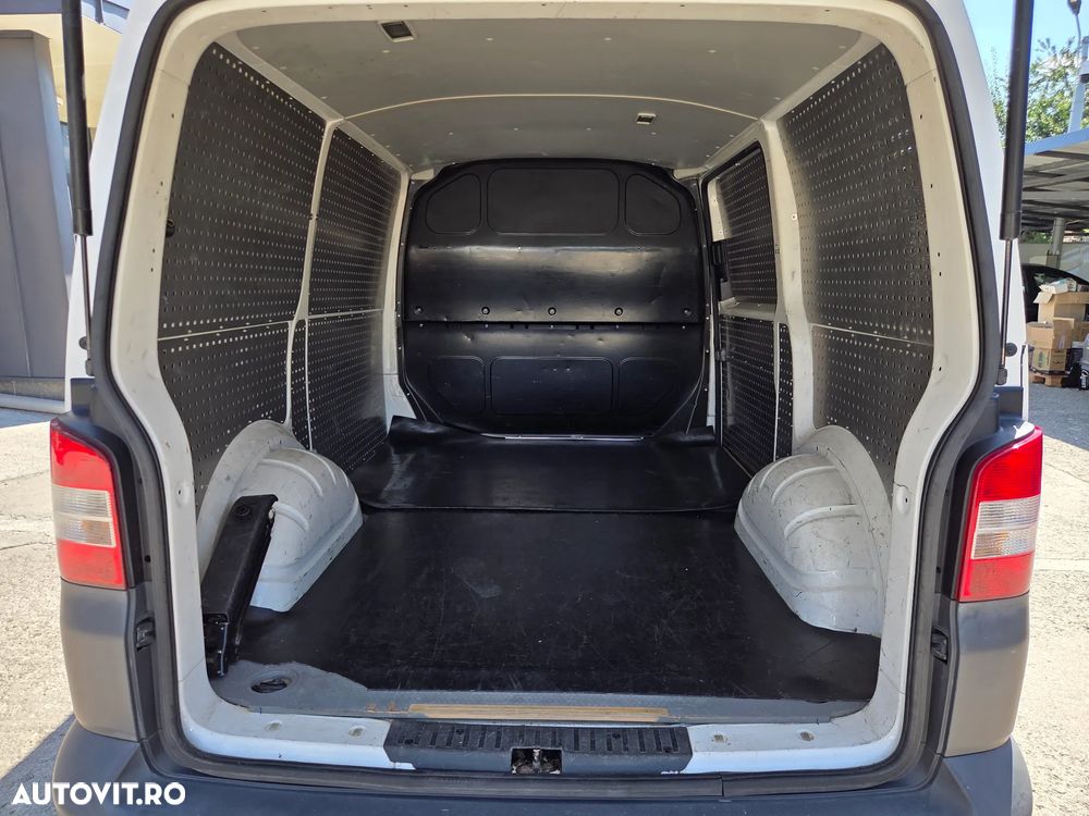 Volkswagen Transporter - 13