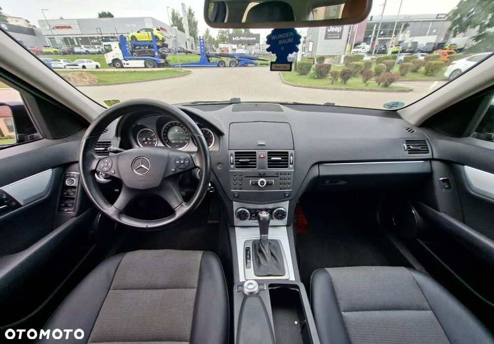 Mercedes-Benz Klasa C - 24