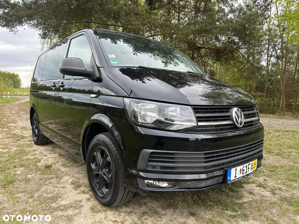 Volkswagen Multivan - 20