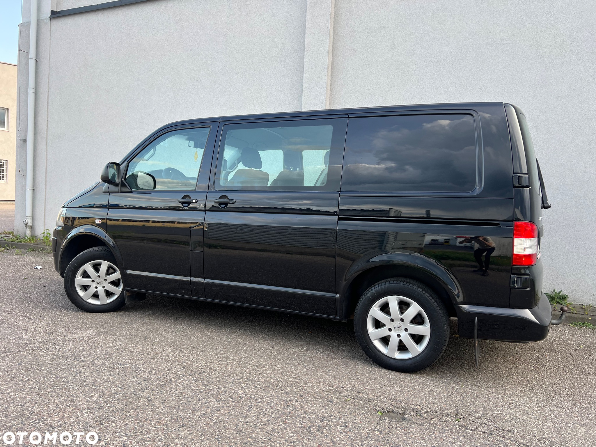 Volkswagen Transporter T5 LIFT - 18